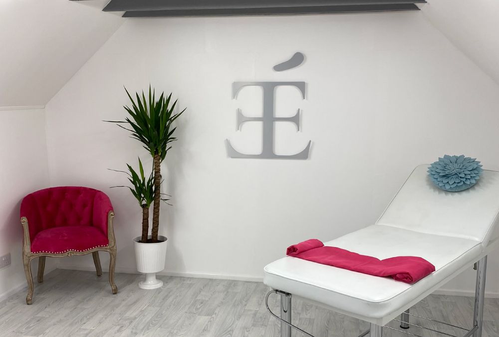 Wall Graphics, internal Signs Coatbridge, Glasgow, Edinburgh, Signage Company Coatbridge, Glasgow, Edinburgh, Sign Makers Coatbridge, Glasgow, Edinburgh