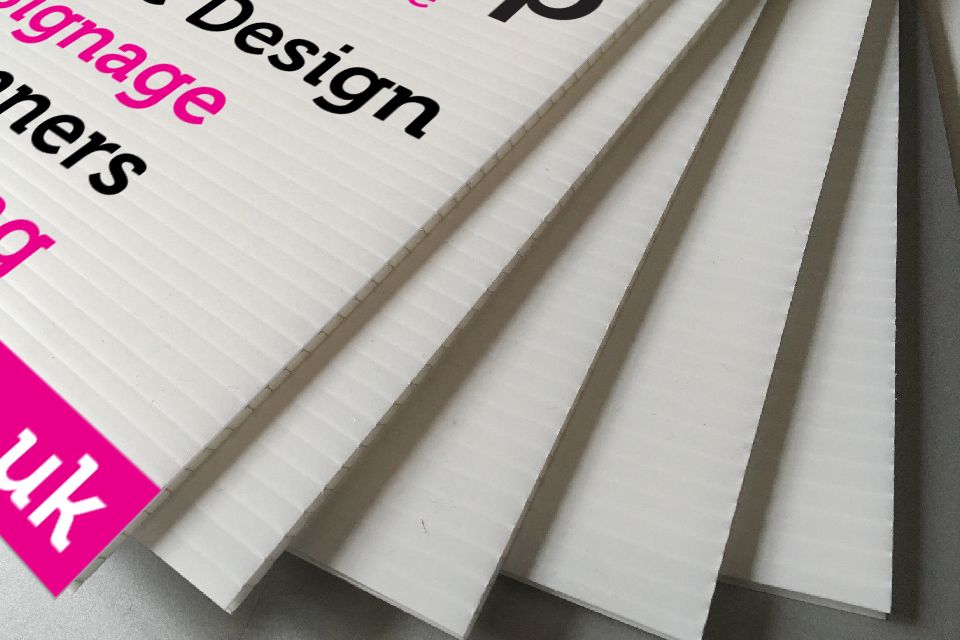 Correx Signs Coatbridge, Glasgow, Edinburgh. Correx Signs, Cheap Signs Coatbridge, Glasgow, Edinburgh.